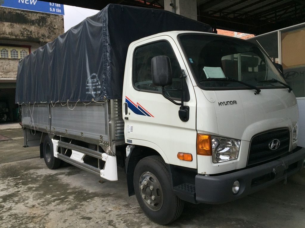 Hyundai HD75 Thùng Bạt