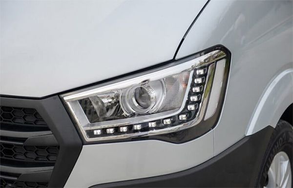 Đèn pha Hyundai Solati