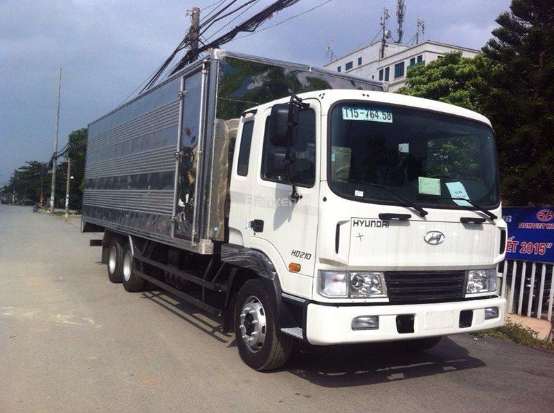 Hyundai HD210 Thùng Kín